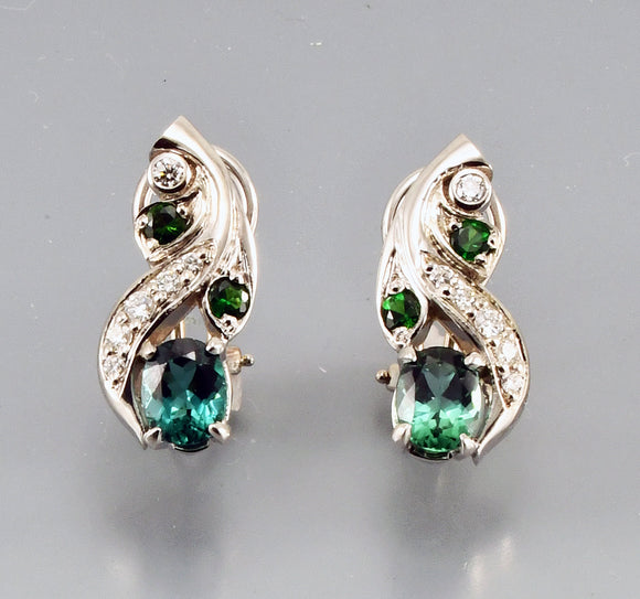 Green tourmaline earrings 1