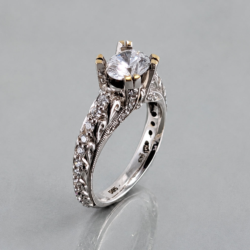 ENGAGEMENT RING - ANTIQUE 3-4