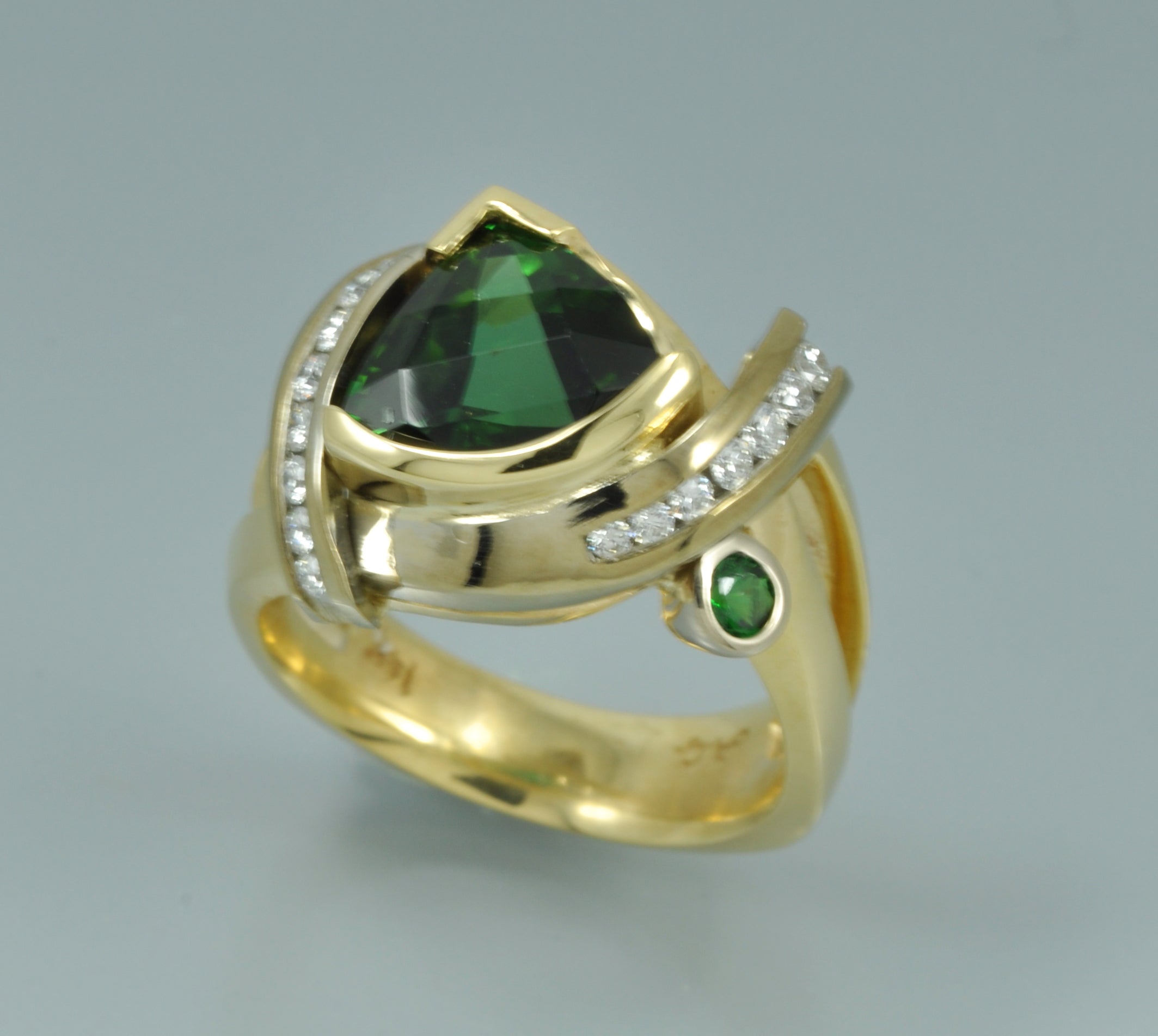 Green Tourmaline ring 4