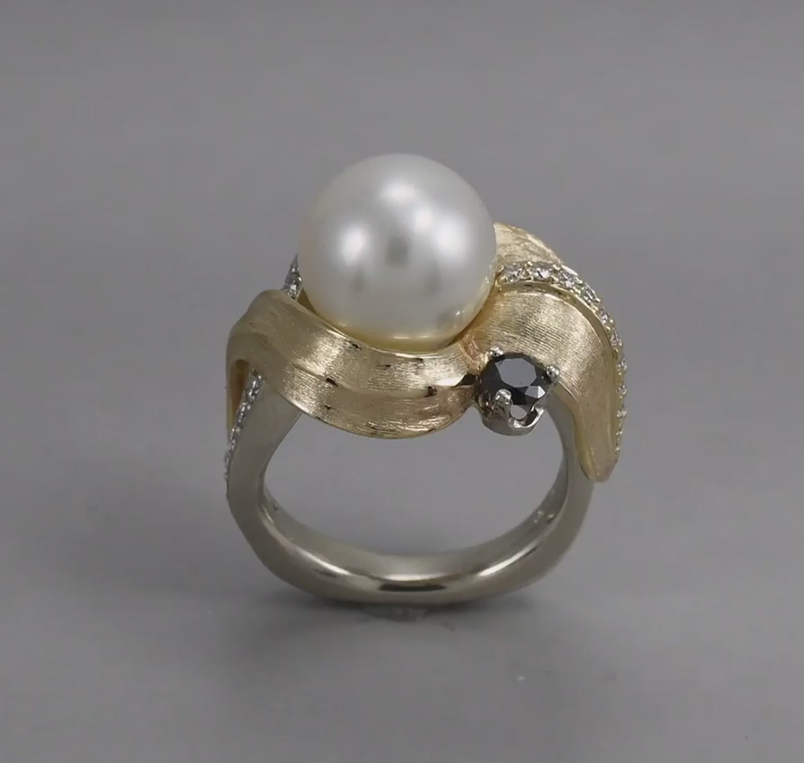 South Sea white pearl ring