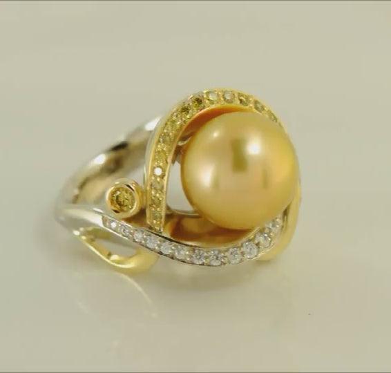 Golden South Sea Pearl ring