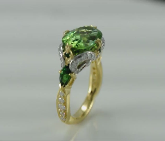 Green Tourmaline ring "Queen of Spring"