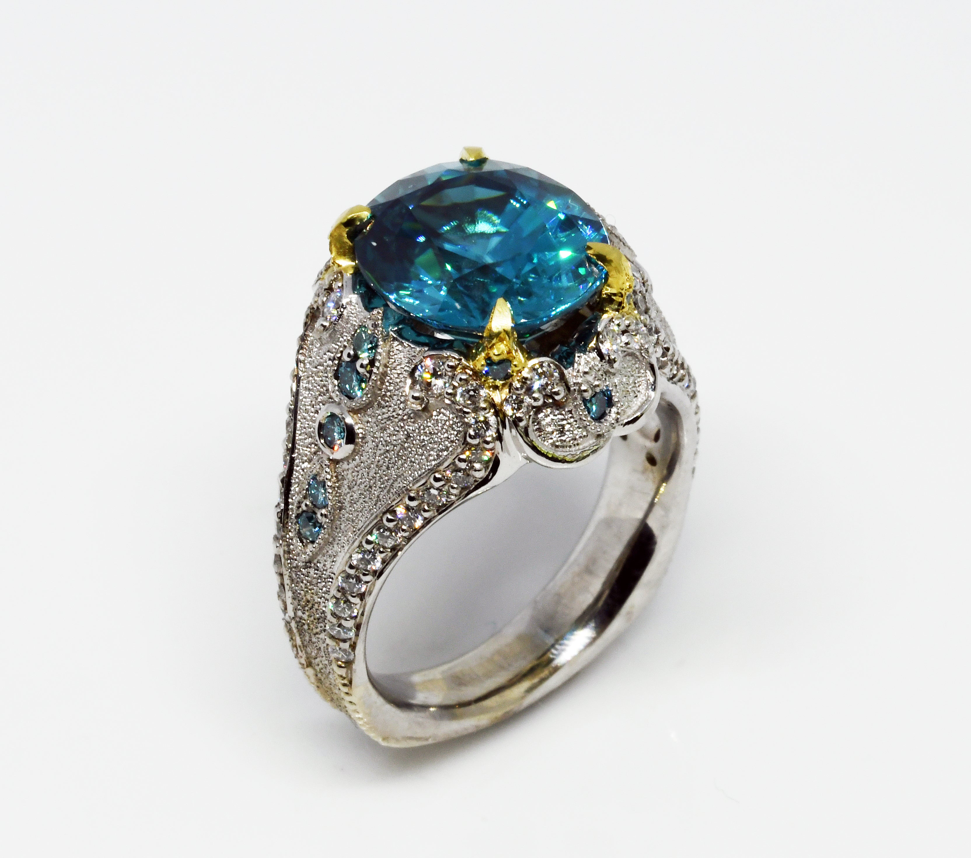 Blue zircon "Ocean Princess ring"