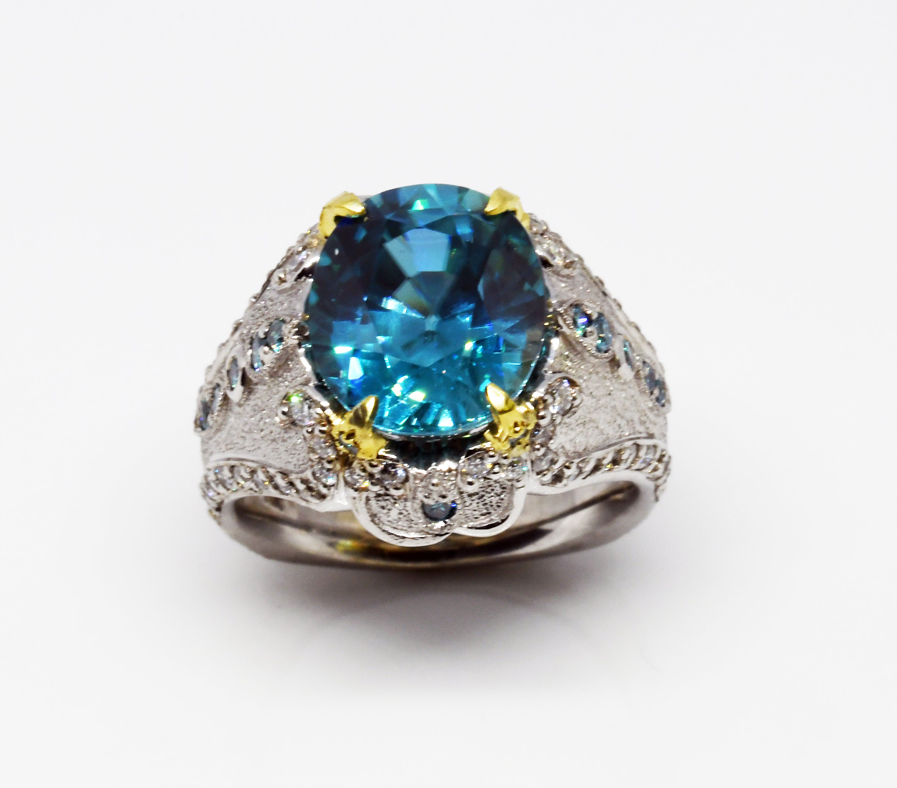 Blue zircon "Ocean Princess ring"