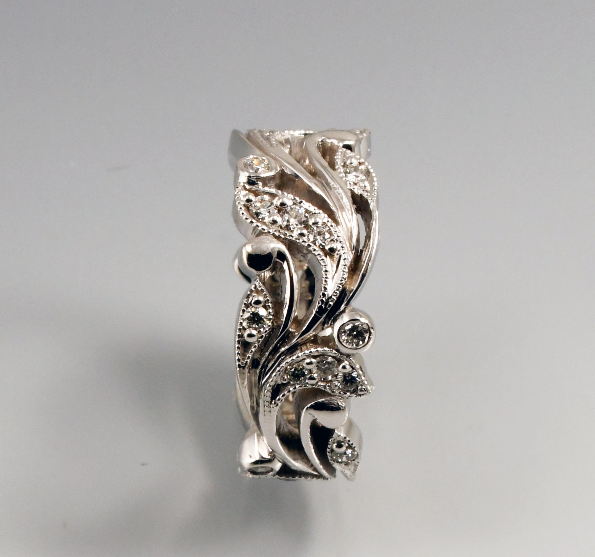 Diamond ring organic 1