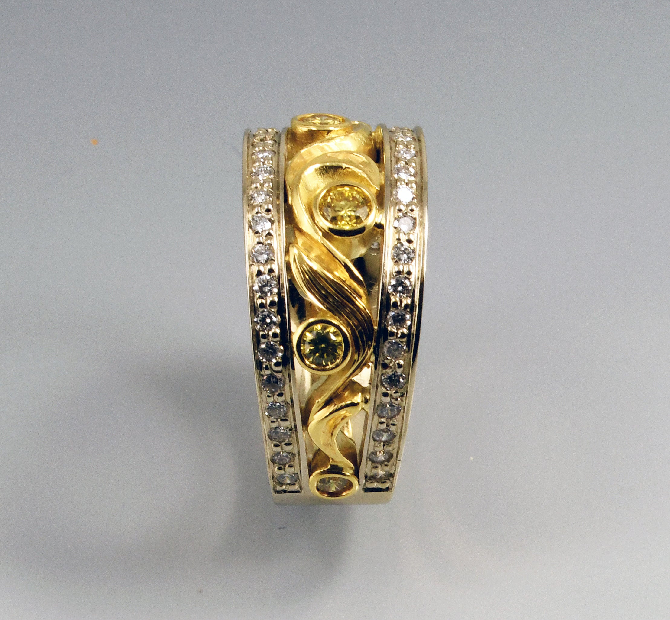 Diamond ring antique 2