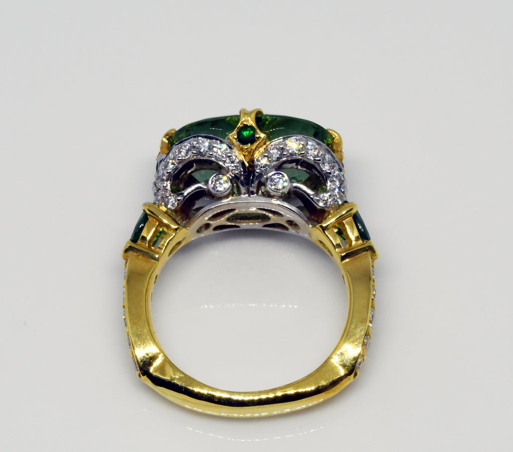 Green Tourmaline ring "Queen of Spring"