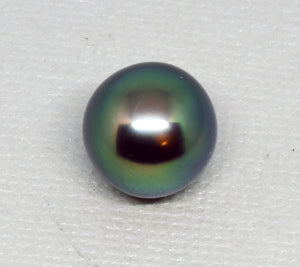 Pearls black Tahitian 1