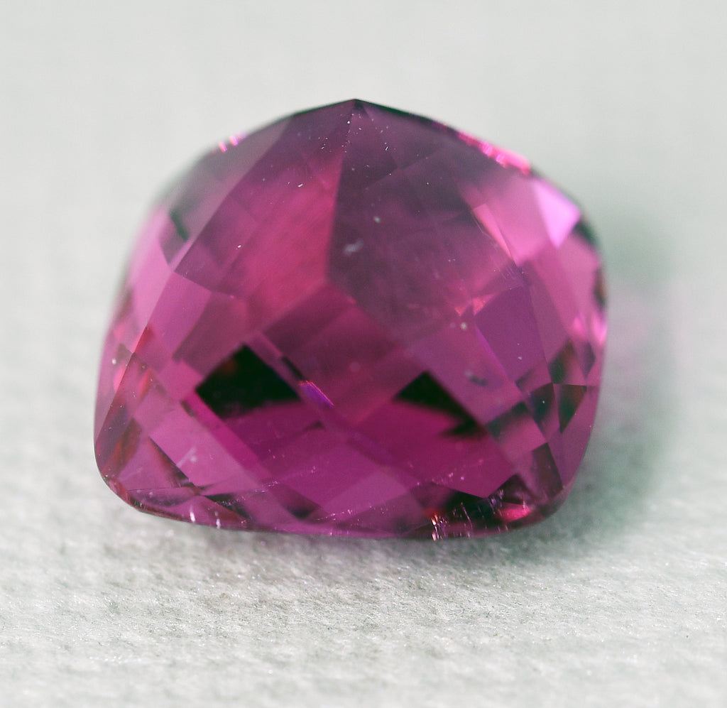 Tourmaline rubellite 1