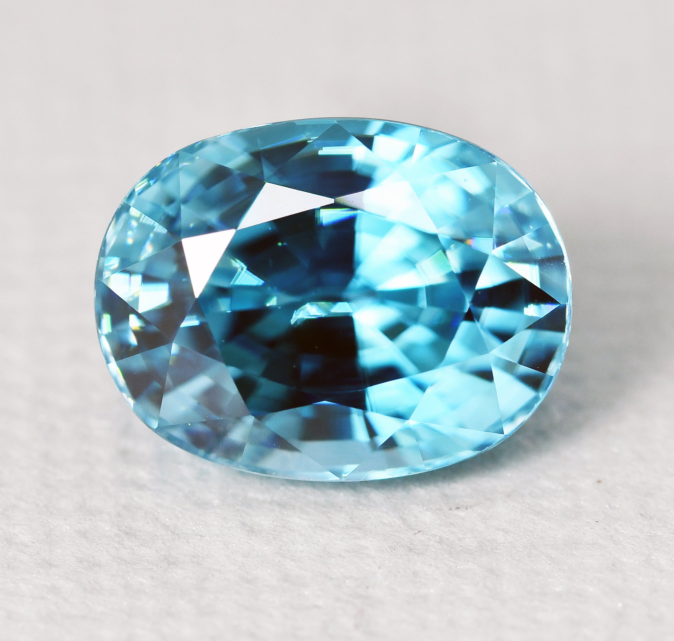 Zircon blue cushion 2