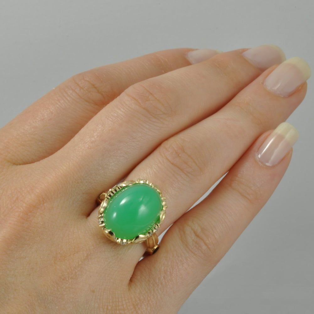 Chrysoprase ring.