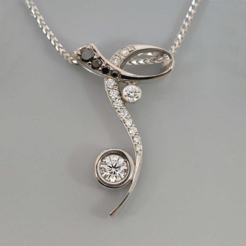 Diamond Black-White pendant